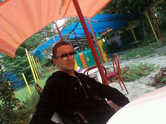  ,   Garik, 35 ,   ,   , c 