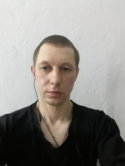  ,   Oleg, 39 ,   c 