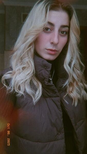  Artjarvi,   Dana, 25 ,     , 
