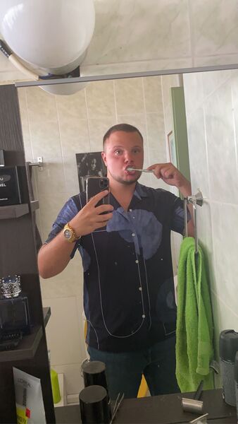  ,   Alexik, 25 ,   ,   