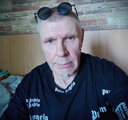  ,   Igor, 63 ,   c 
