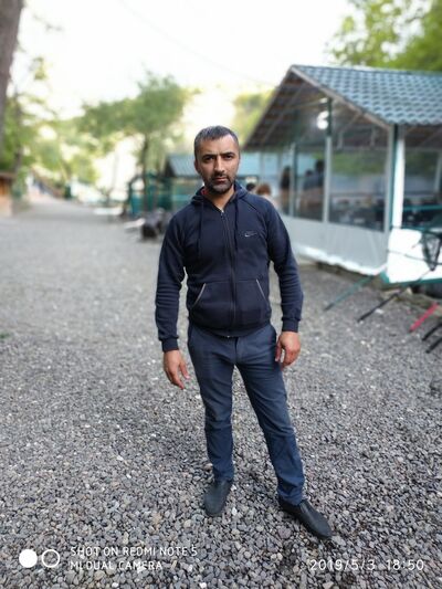  ,   Nurlan, 42 ,  