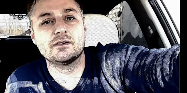  ,   Den, 37 ,   ,   , 