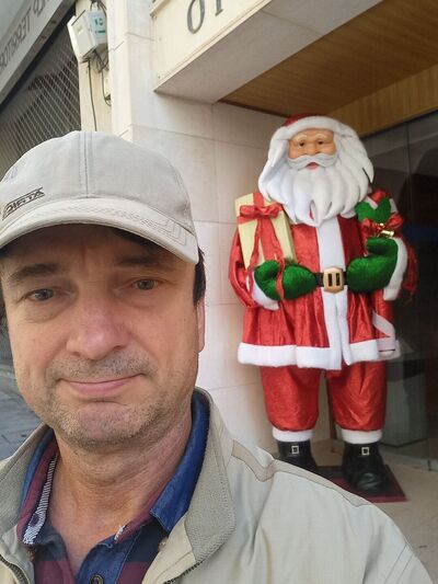  Burjassot,   , 58 ,   ,   , c 