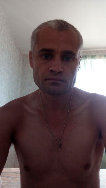  ,   Maks, 42 ,   ,   , c , 