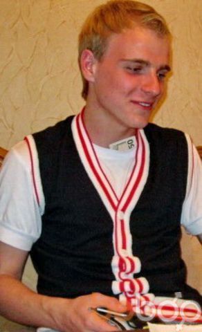  ,   Yrakuharchuk, 32 ,   ,   , c 