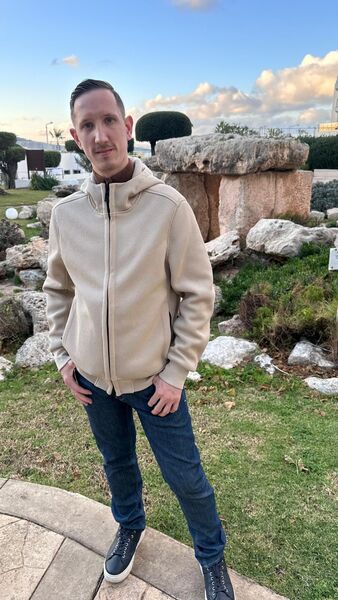  ,   Sergei, 28 ,   ,   