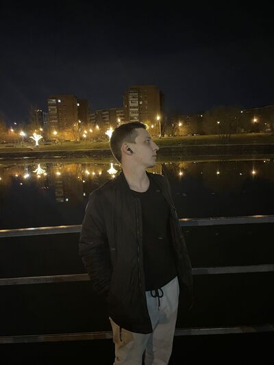  ,   Koksik, 22 ,   ,   , c 