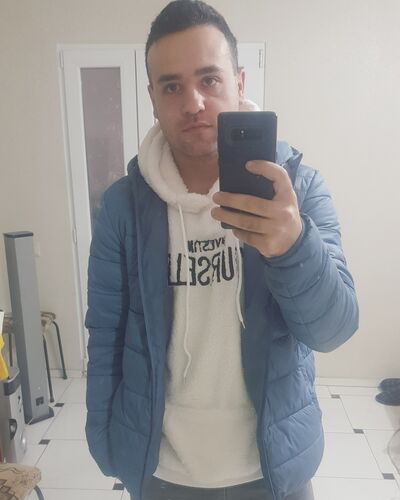  ,   Valeriu, 31 ,     , c 