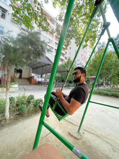  ,   Lion, 28 ,   ,   