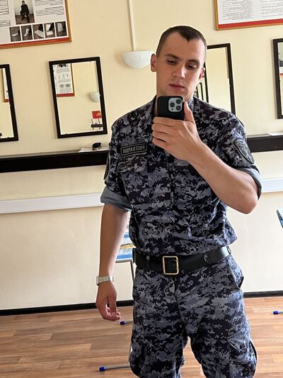  ,   Vlad, 25 ,   ,   