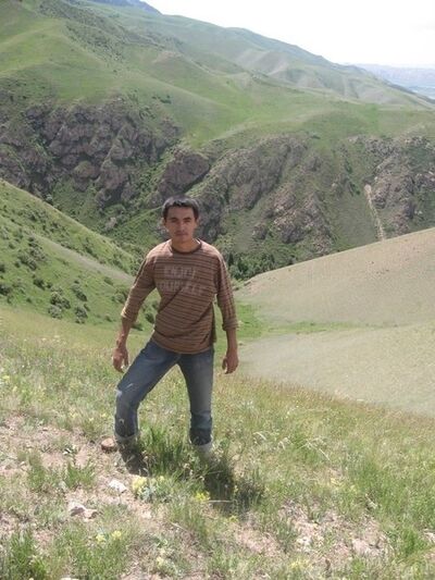  ,   Nurik, 39 ,  