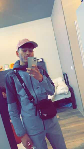  ,   Benhanifi, 21 ,   ,   