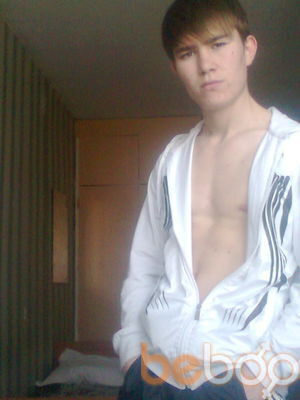  1726670  Flesh hayss, 33 ,    -