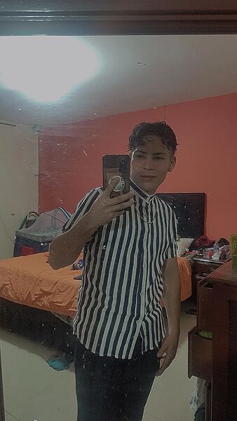  Guayaquil,   Nahin, 19 ,   ,   