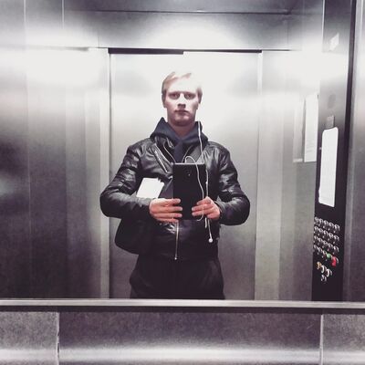  -,   Roman, 32 ,   ,   , c 