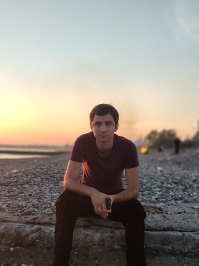  Clifton,   , 32 ,   ,   
