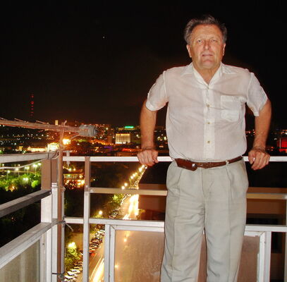   ,   , 80 ,   ,   