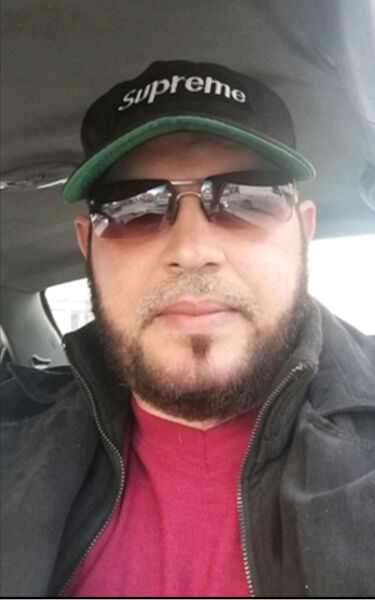  ,   Mohamed, 52 ,     , c , 