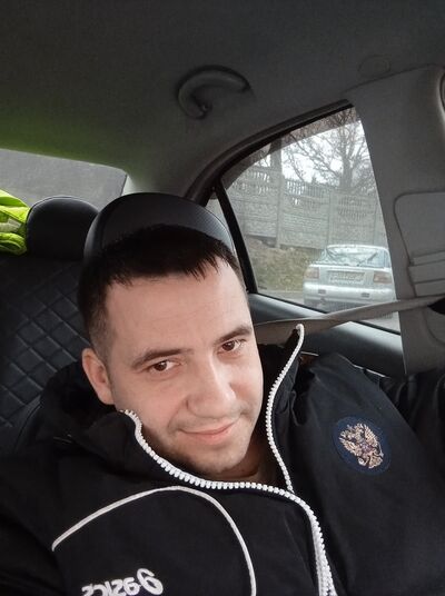  ,   Ruslan, 39 ,   ,   