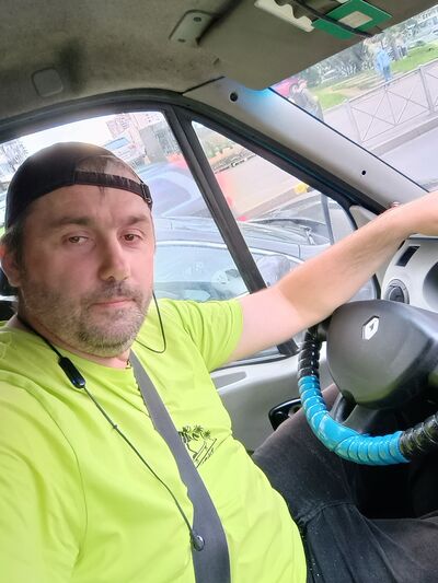  ,   Valentin, 39 ,   ,   , c 