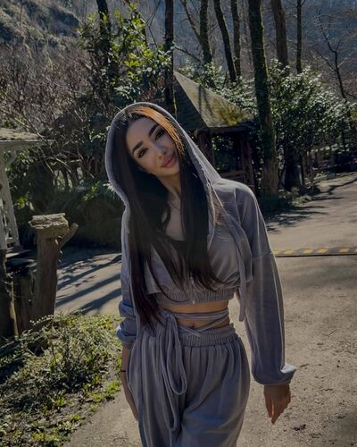  ,   Diana, 23 ,   ,   