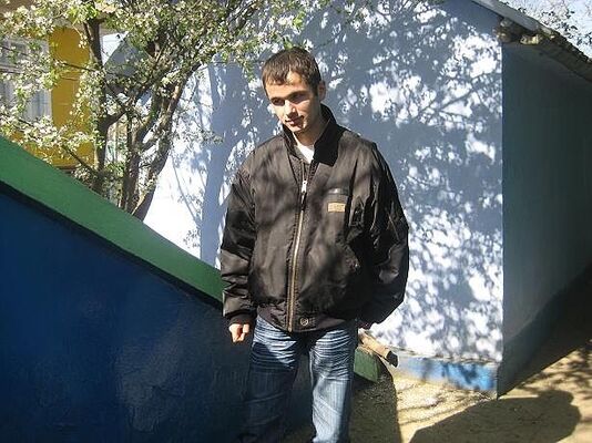  ,   Vadim, 35 ,   