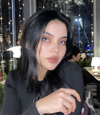  ,   Shah, 33 ,   ,   