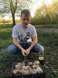  ,   Vlad, 28 ,  