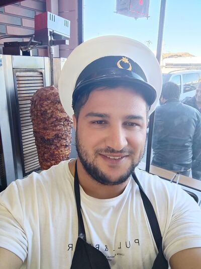 ,   Kamal, 29 ,   ,   