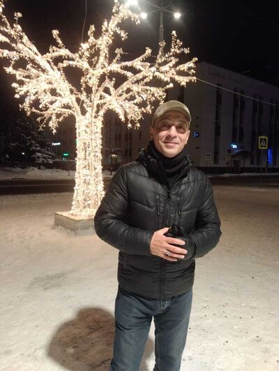  ,   Amr, 47 ,   ,   