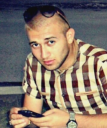  20572840  Amigo, 31 ,    