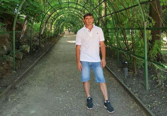 ,   Vasiliy, 56 ,   c 