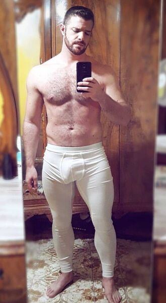  ,   Alex, 40 ,   ,   , c 