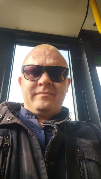  ,   Denis, 43 ,   ,   , c 