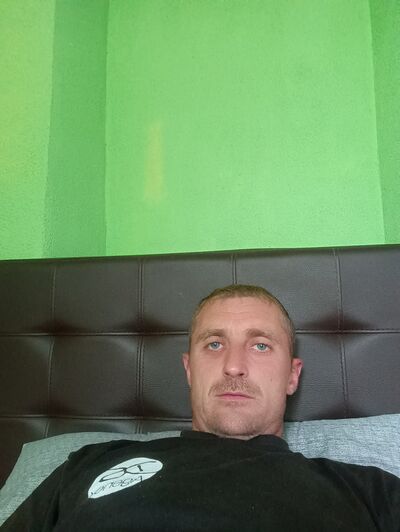  ,   Ruslan, 36 ,   ,   