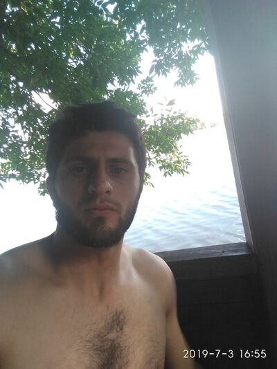  ,   Abdul, 33 ,   ,   , c 