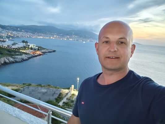  Warszawa,   , 28 ,   ,   