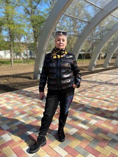  ,   Galina, 64 ,   ,   