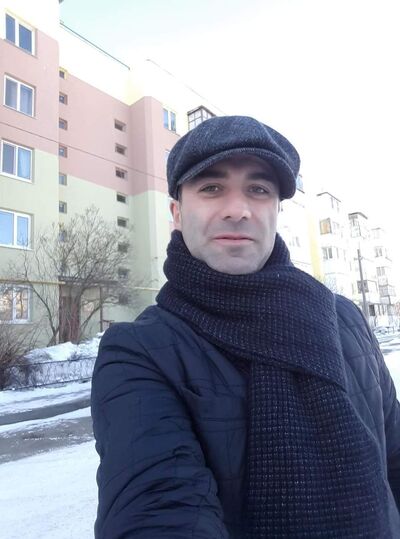  -,   Gosha, 48 ,   ,   , c 