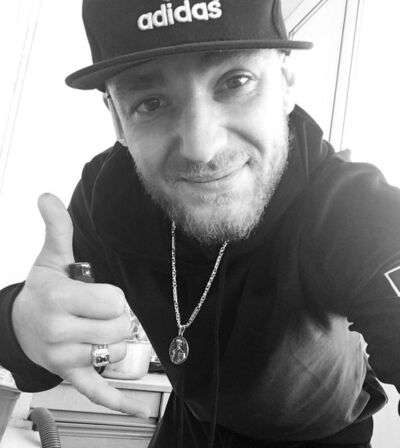  ,   Maks, 33 ,   ,   