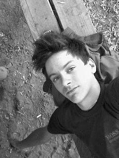  ,   Adam, 32 ,   