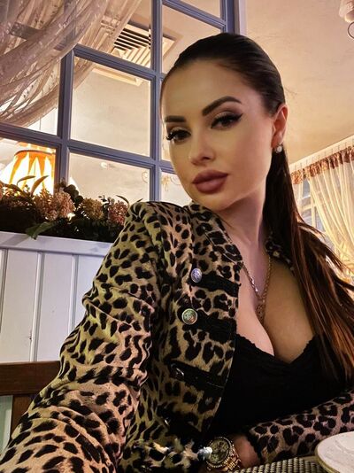  --,   Lily, 32 ,   ,   , c 