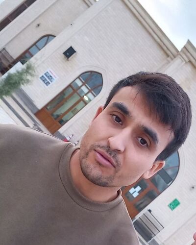  ,   Realist, 26 ,   ,   
