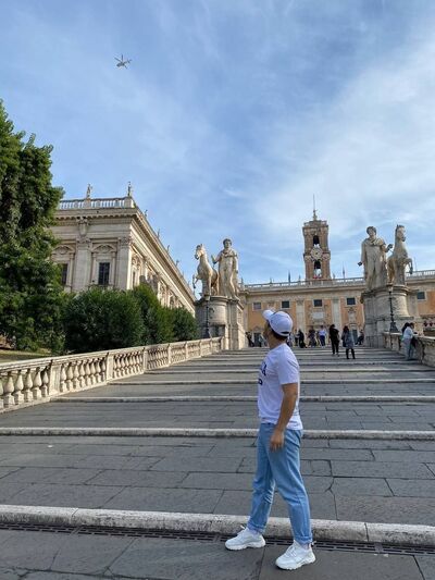  ,   Mukhammad, 28 ,   ,   , c 