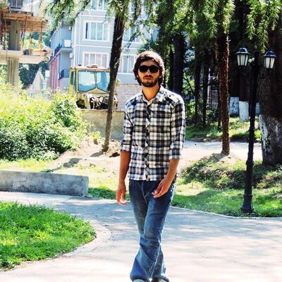  ,   Gio, 35 ,   