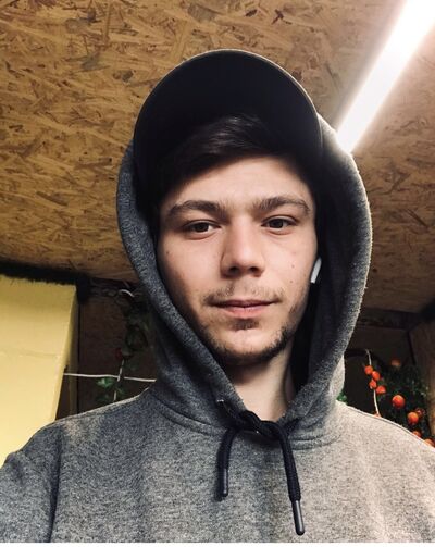  ,   Kornel, 26 ,   ,   
