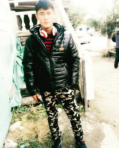  ,   Beka, 28 ,   