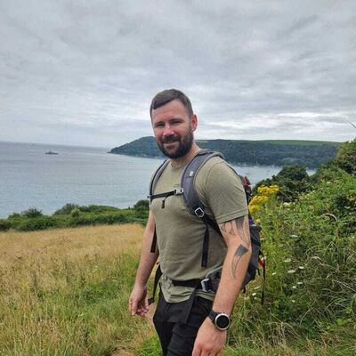  Essen,   James, 46 ,   ,   , c , 