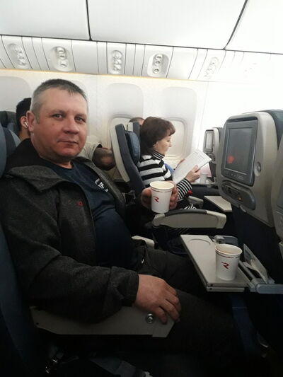  ,   Valeri, 52 ,   ,   , c 